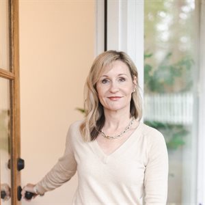 Gina Nicholson